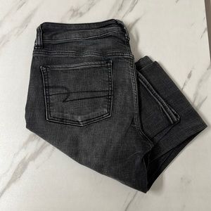 AE 🦅 BLACK Straight Jeans